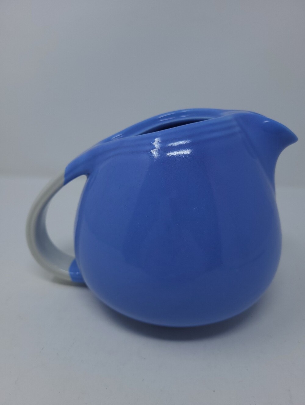 Vintage Halls Superior Quality Jug in Cornflower Blue Contrasting Handle Pitcher